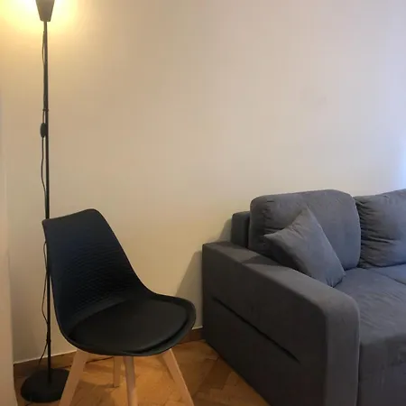 Apartment Oasis *